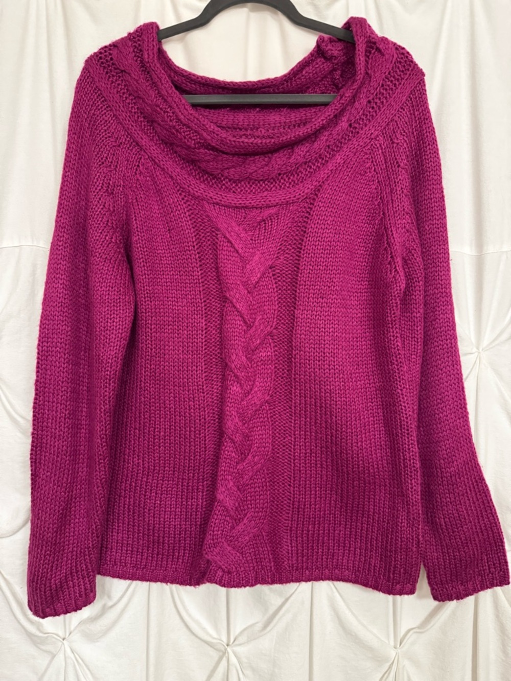 eesome Cable-Knit Cowl Neck Sweater - Magenta Pink Small/Medium New